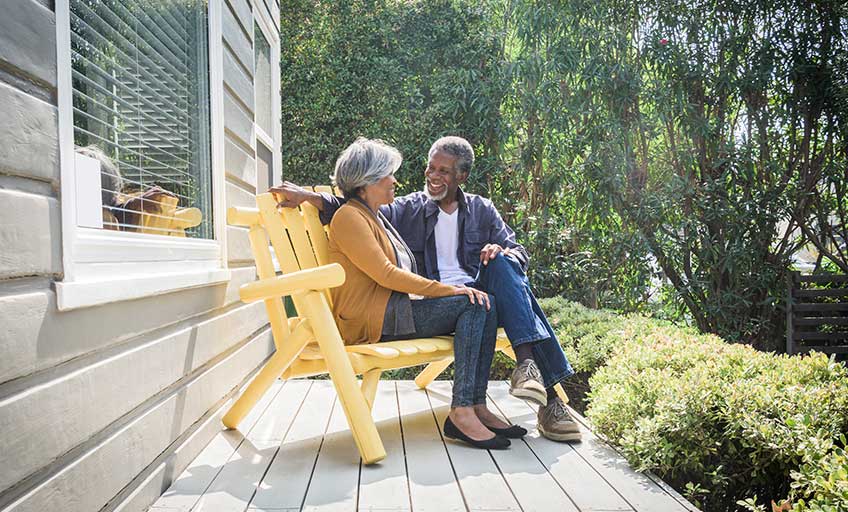 Old people sitting outside