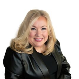 Photo of Shelly Powell